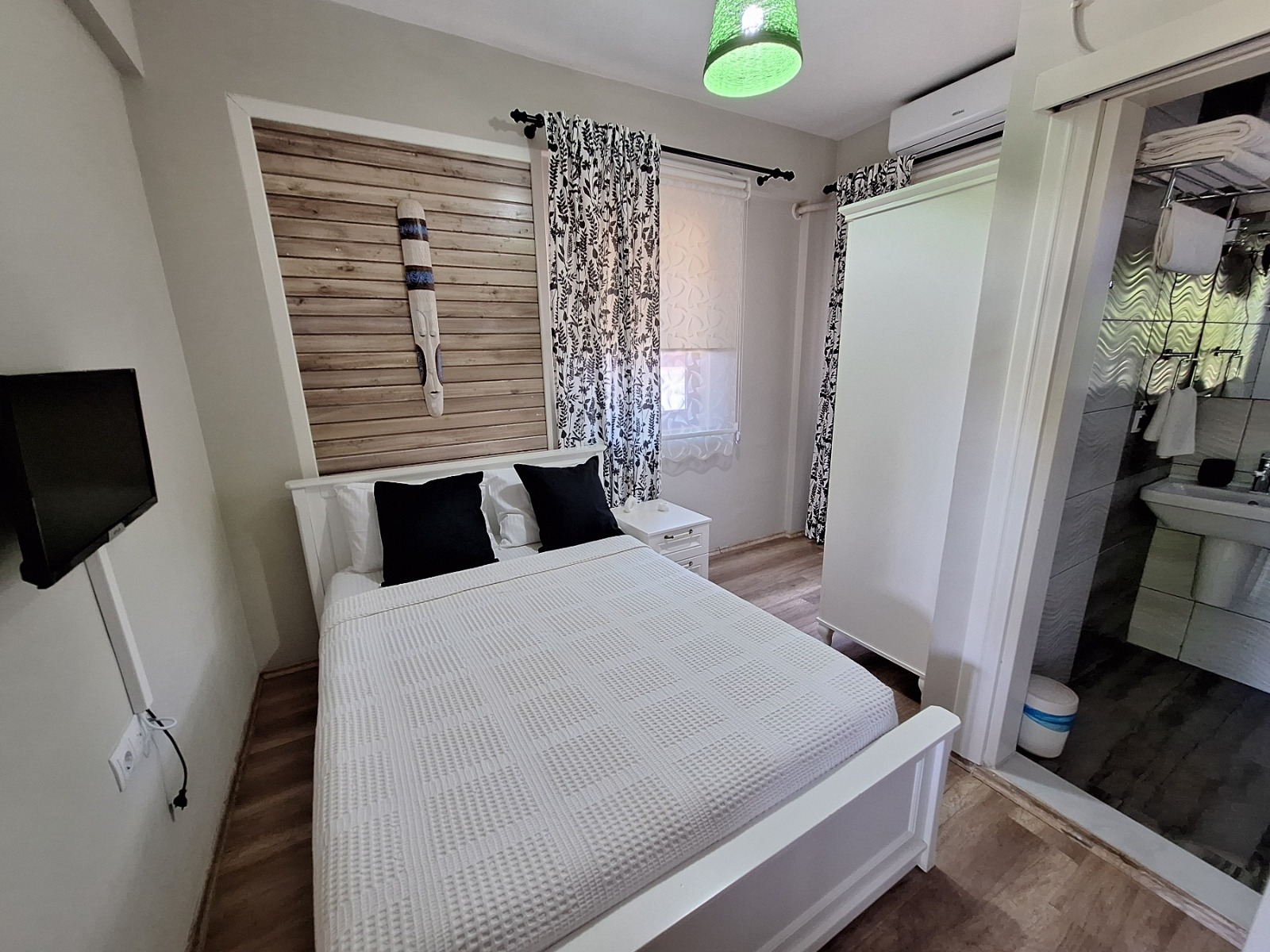 karina standart çift kişilik 7 nolu oda